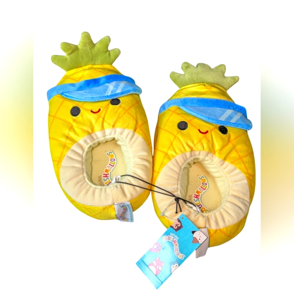 Squishmallow Pineapple slippers Sz Y 4-5